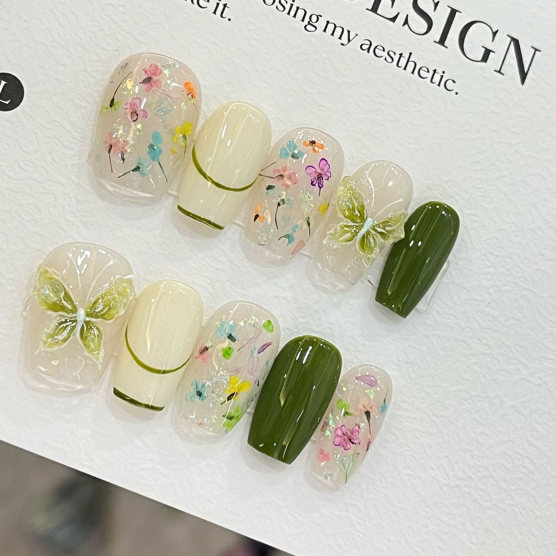Nail Art French Nails - 10 stuks vlinderbloem nepnagels medium kistvormige