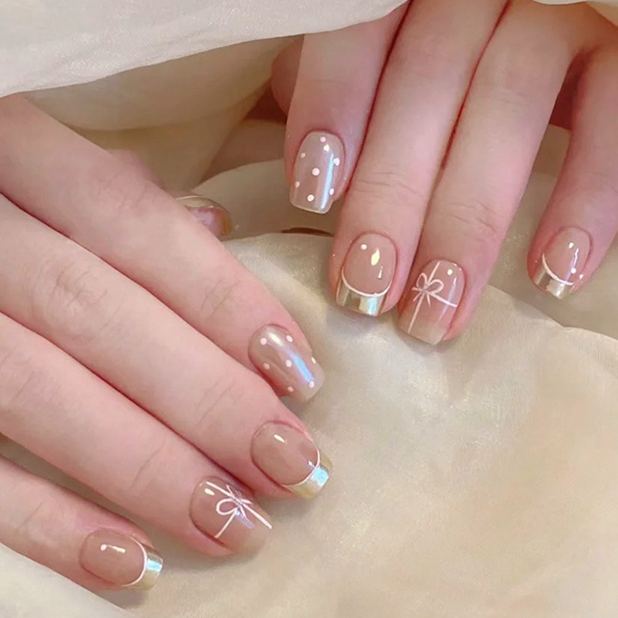 Nail Art French Nails - Korte vierkante nepnagels voor dames en
