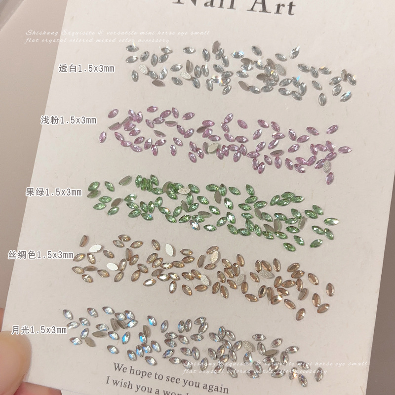 300/1440 Stuks Mini plat Marqu - Nail Art Xs recensie en prijs