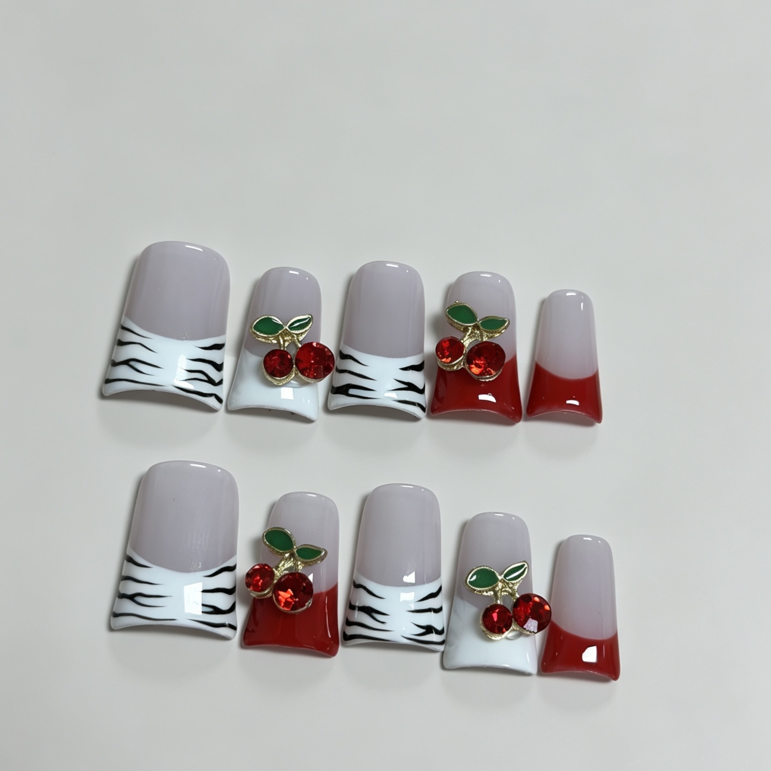 Medium Square 10 stuks Franse  - Nail Art French Nails recensie en prijs