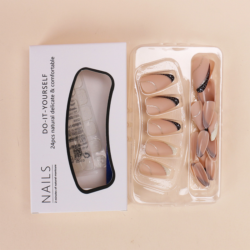 24-delige draagbare nagels in  - Nail Art French Nails recensie en prijs